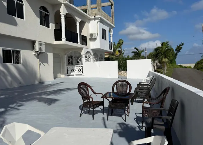 Villa Ras Ja Montego Bay